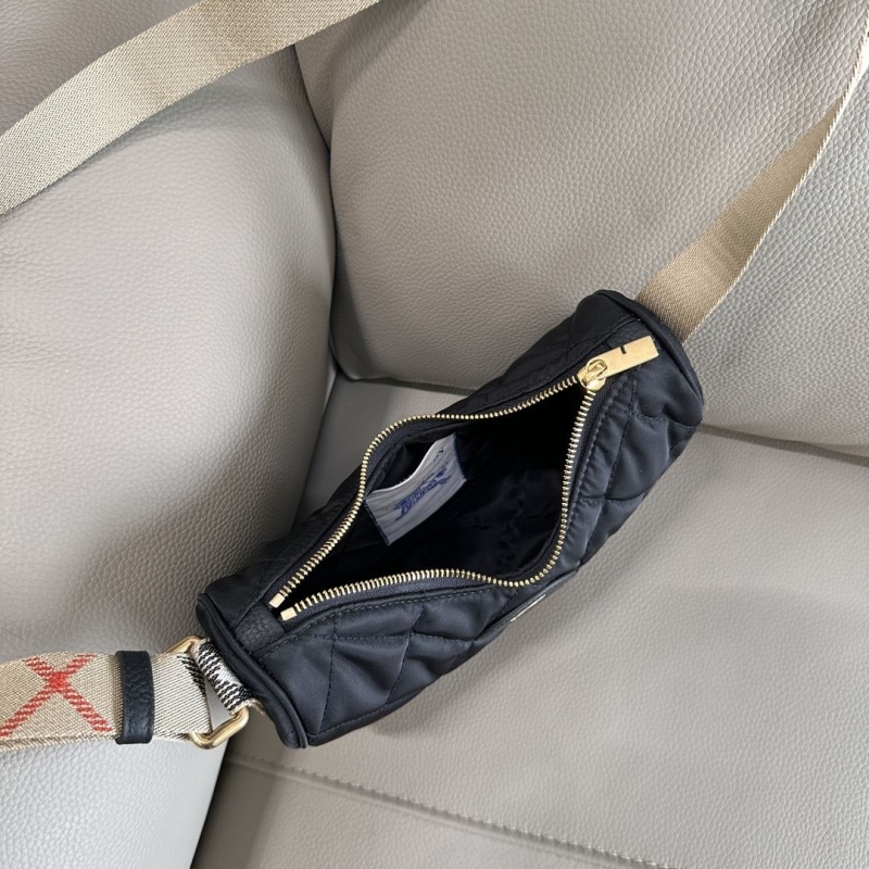 Bv*b*rry hobo bags